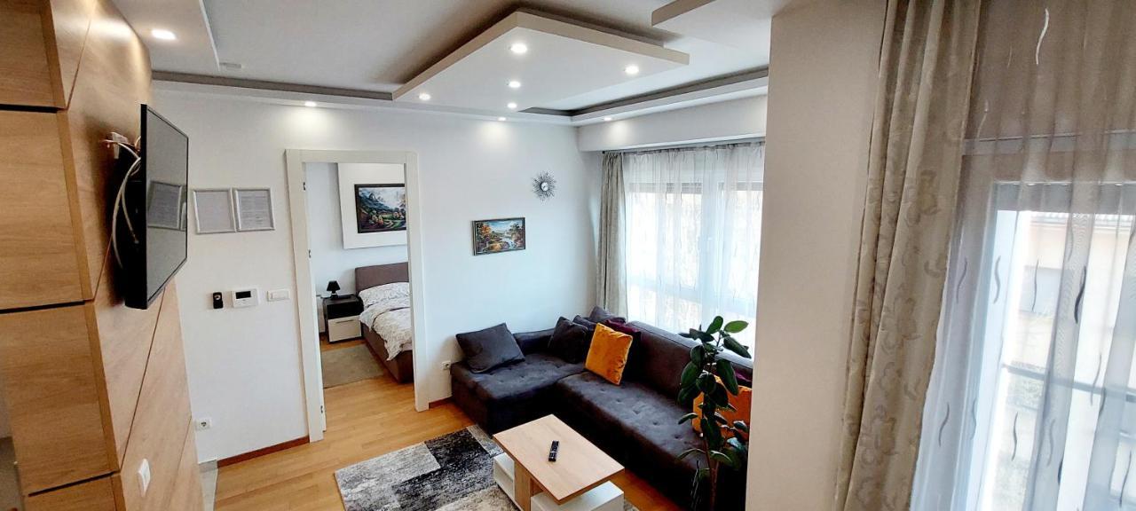 Extra Apartman City Centre Banja Luka Exteriör bild